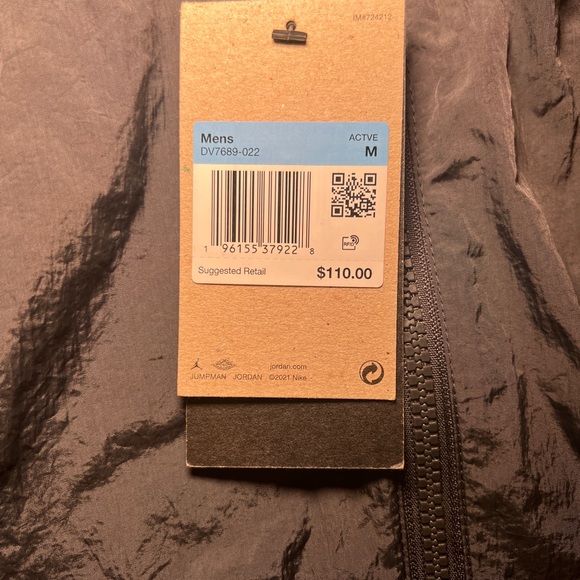 Jordan zip up jacket - Picture 2 of 5